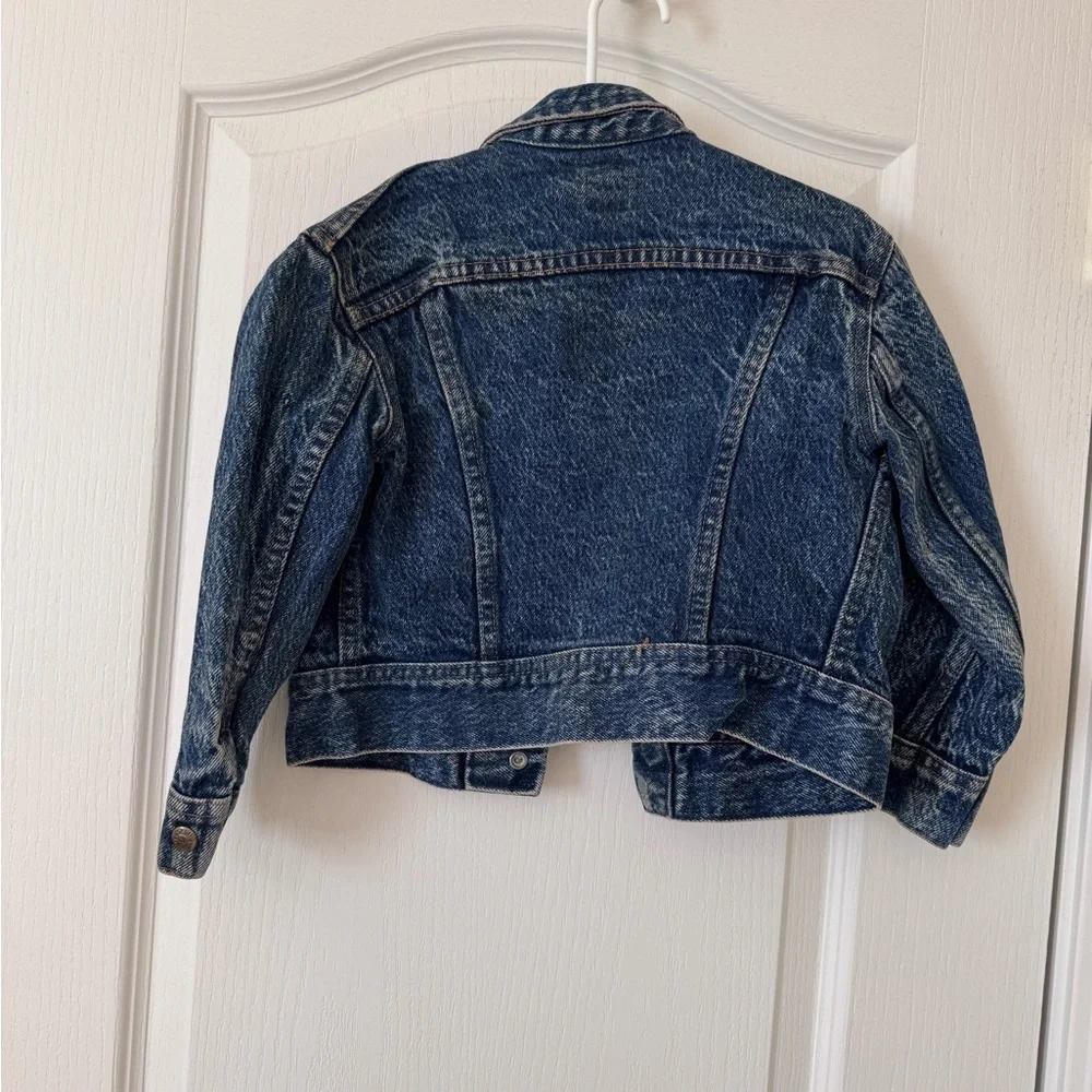 vintage Lee kids' blue denim trucker jacket, likely from the 1980s size 6